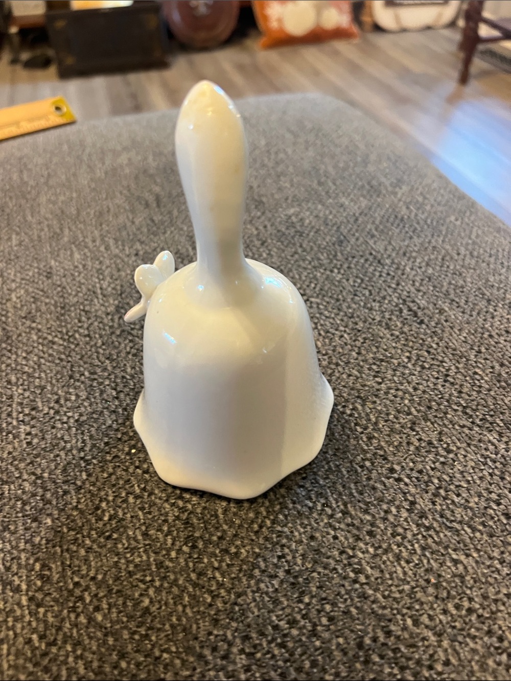 Avon Vintage White Porcelain Hand Bell with Coral Floral Detail And Butterfly - Picture 2 of 4